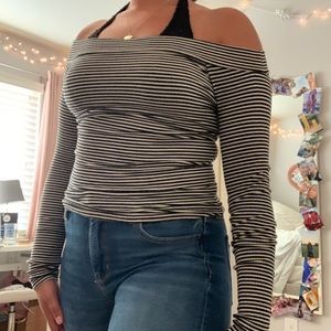 Aeropostale off the shoulder long sleeve